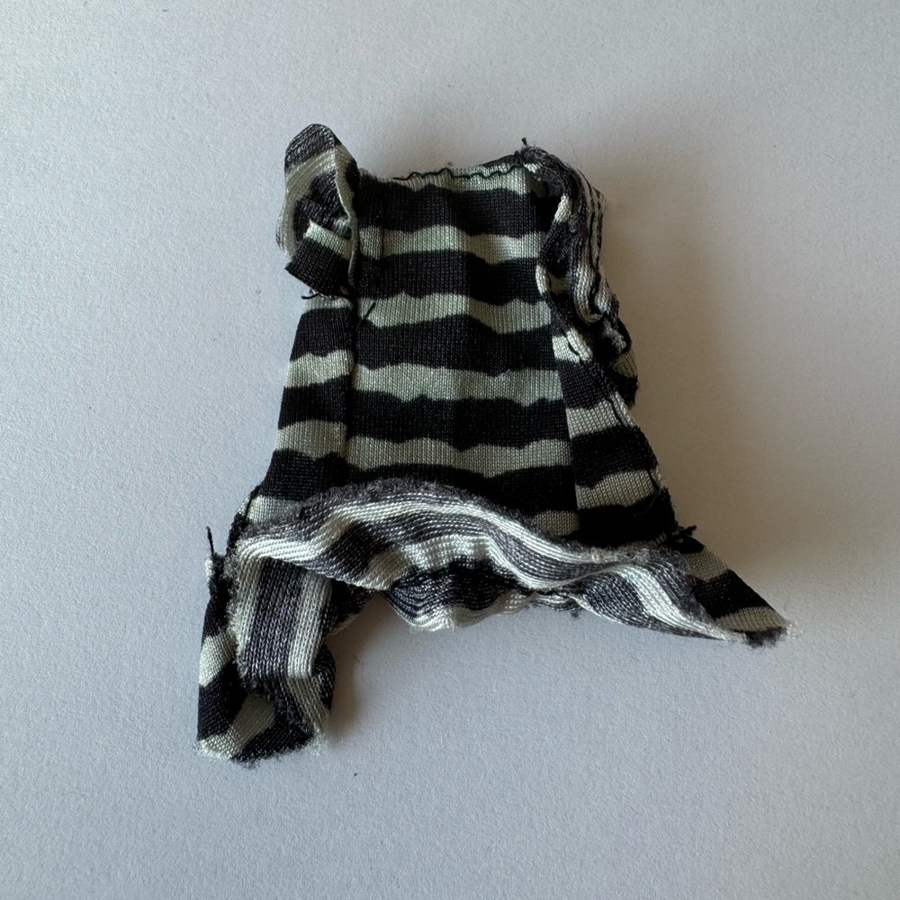 MH Skelita top